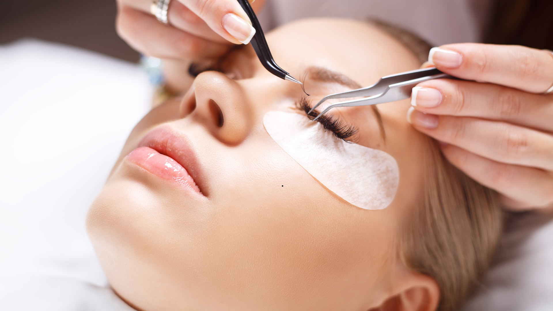 Lash extensions closeup